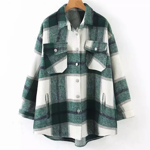 SOLD OUT Green Plaid Oversized Flannel Shacket Shirt Jacket - Picture 4 of 12